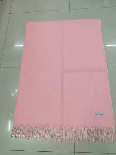 Monochrome Cashmere - 10