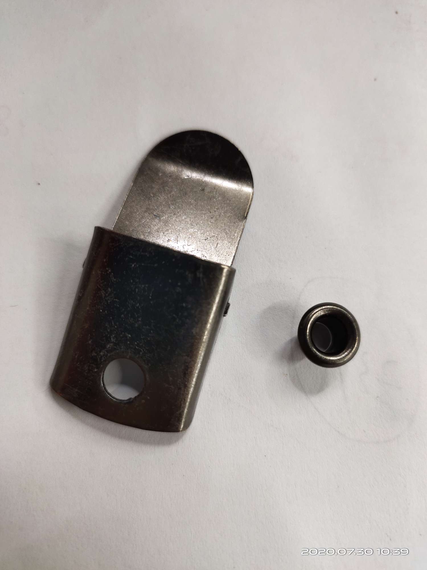 9X20 double-sided cap nails Application Scenario