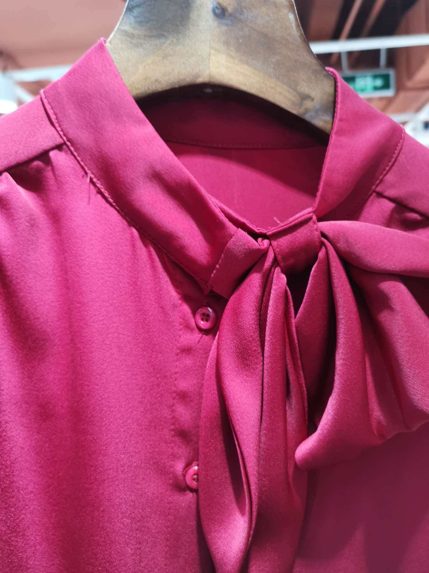 Bow single-breasted women's top Specification image