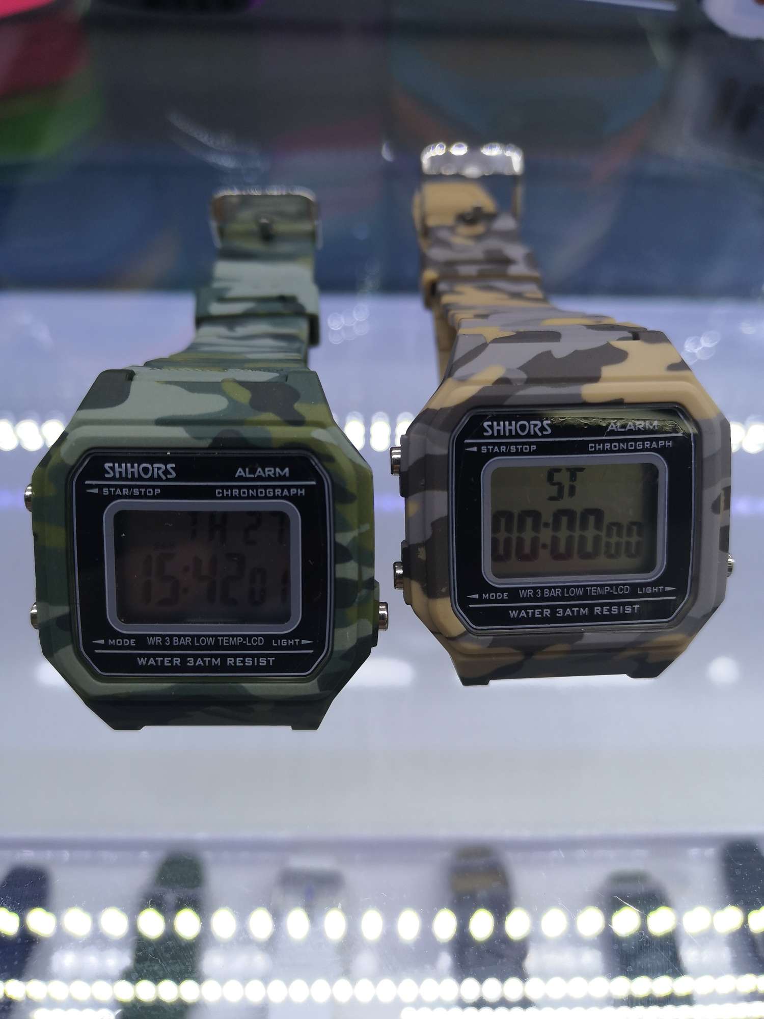 迷彩电子表  多功能电子表