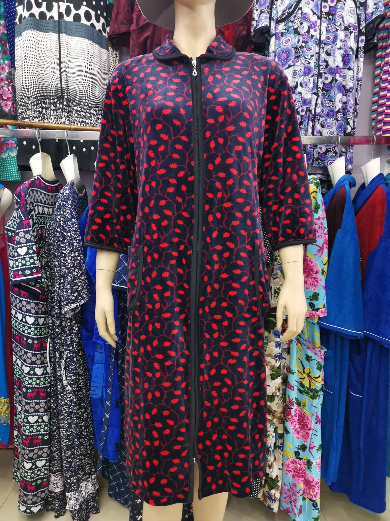 Plate-size women's autumn and winter seven-inch long-sleeved long dress, square and round neck, Central Asian and Middle Eastern style home pajamas details Picture