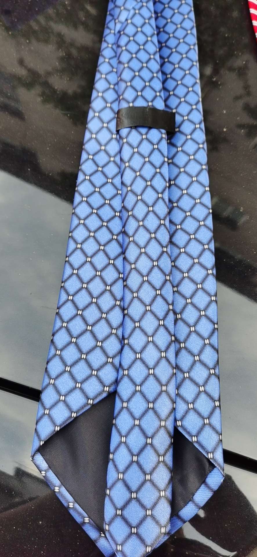 Fuli Wang Tie Shop describe pic - 4