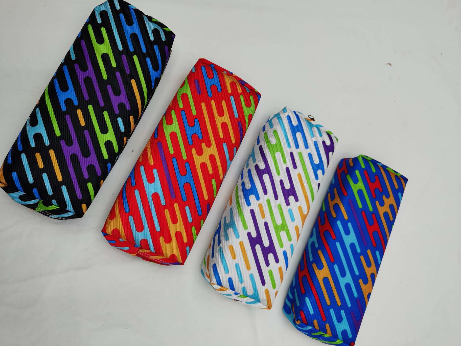 Pen bag, pen bag PU print cartoon pen bag of Oxford pen bag creative pen bag printed on LOgO advertising pen bag hot style pen bag web celebrity pen bag new pen bag P Ⅴ C pen bag of sequins flashing pen bag, canvas bag students pen bag thumbnail