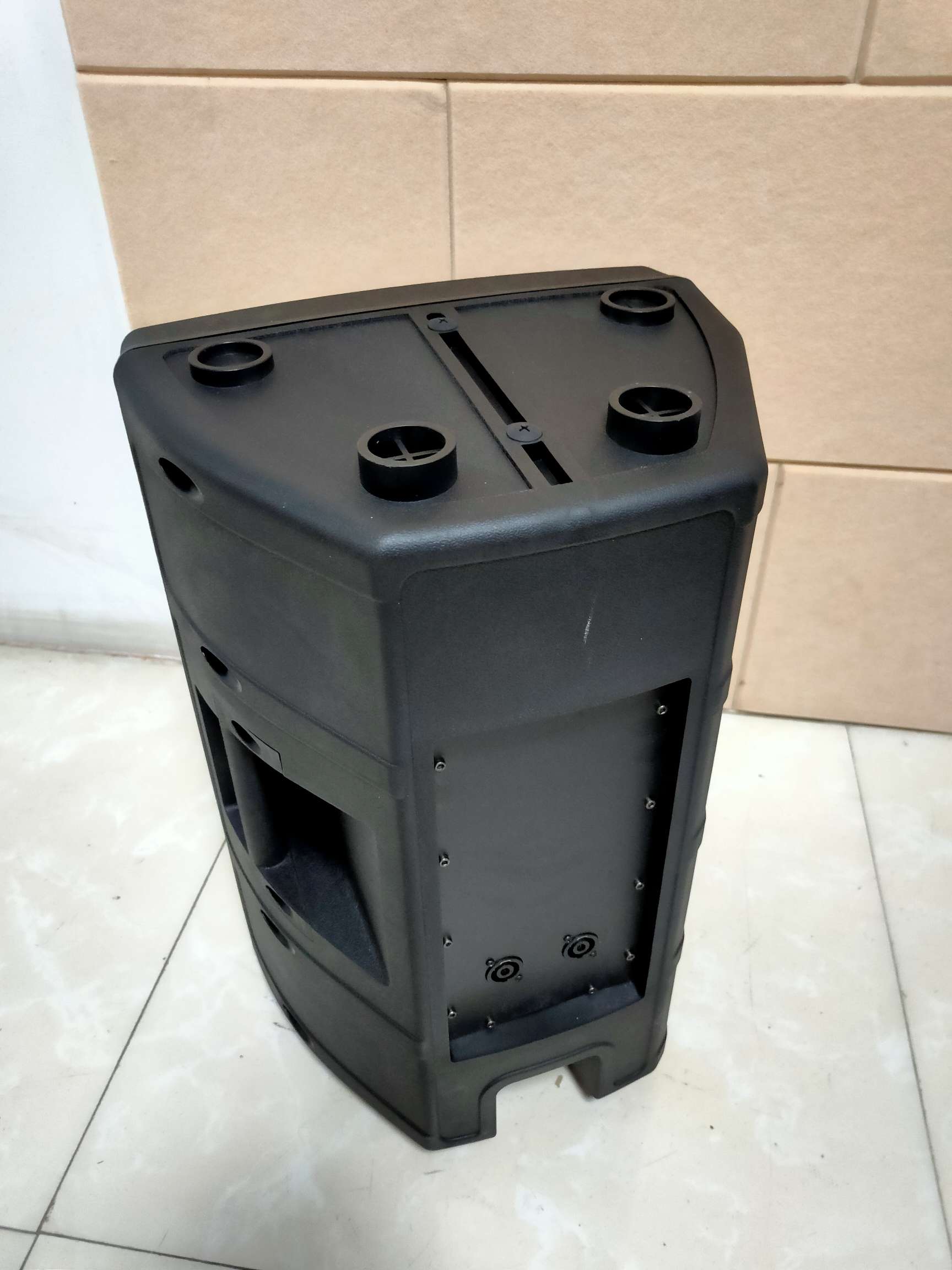 12寸无源塑料音响TSC-12白底实物图