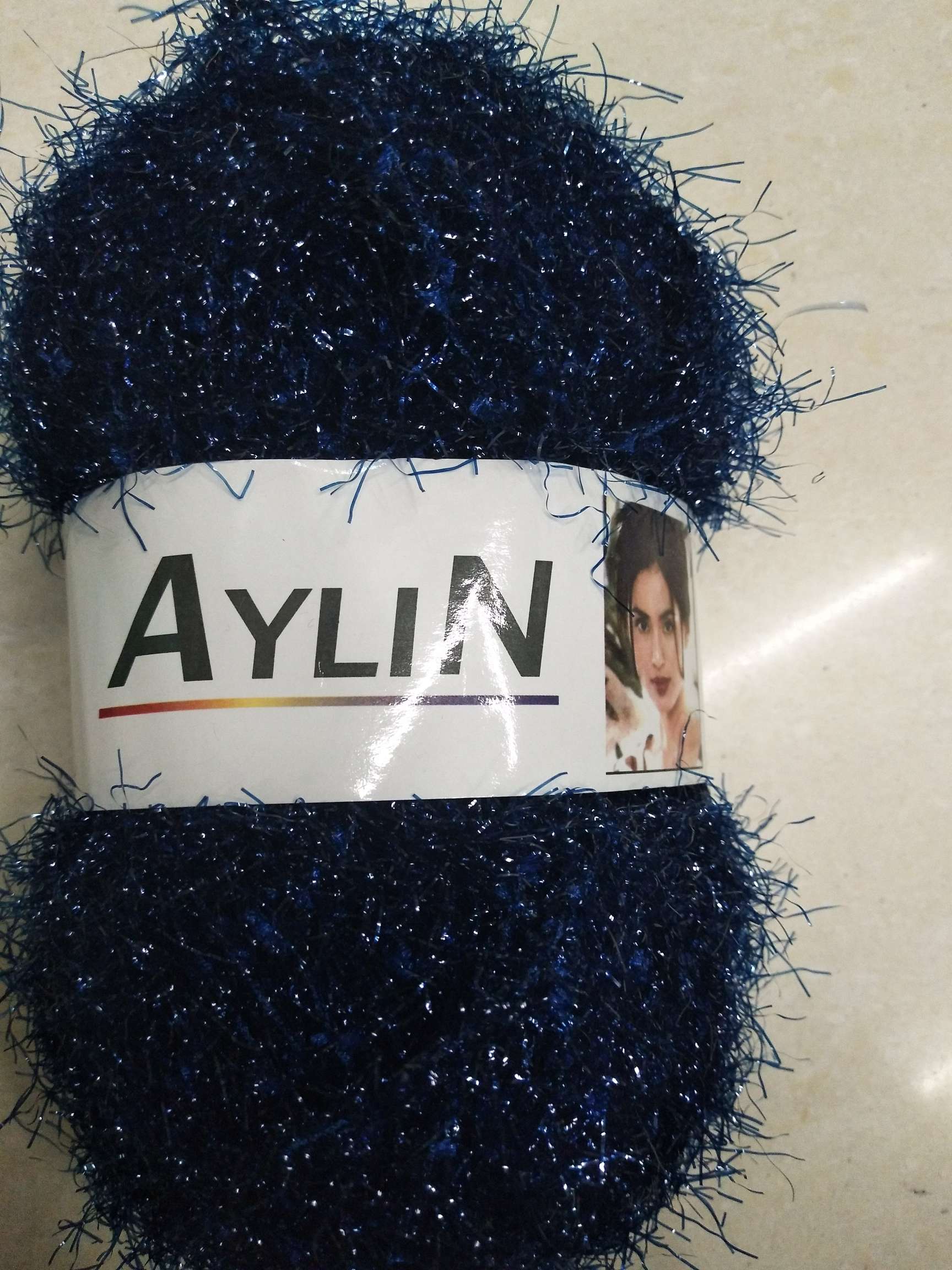 Shuixi wool and Hongqi yarn