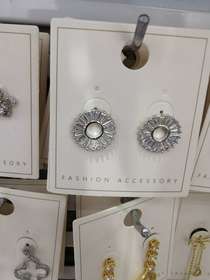 Flat ⭕️ earrings
