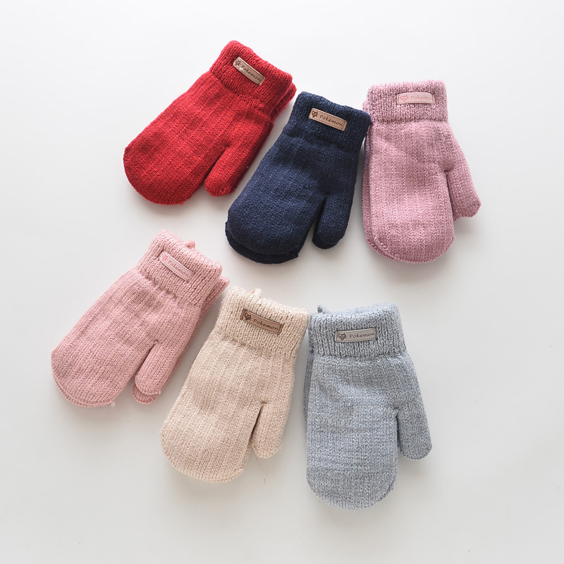 Double-layer muffled gloves for children
