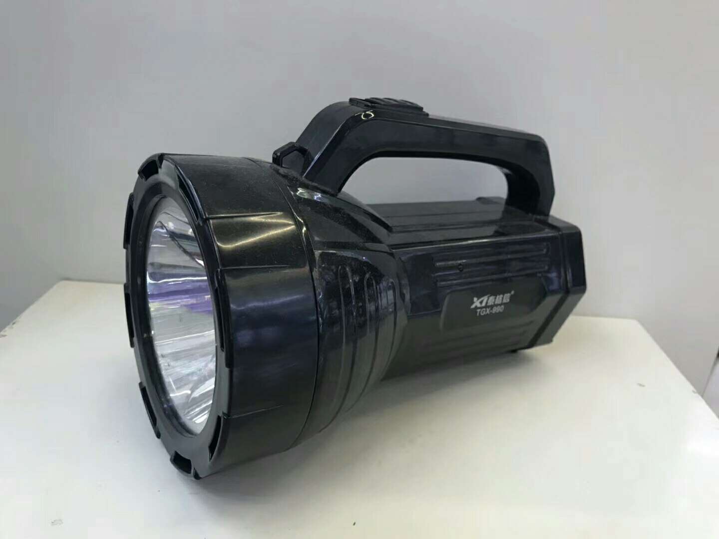 Taigexin LED high-intensity Searchlight TGX-990 Application Scenario