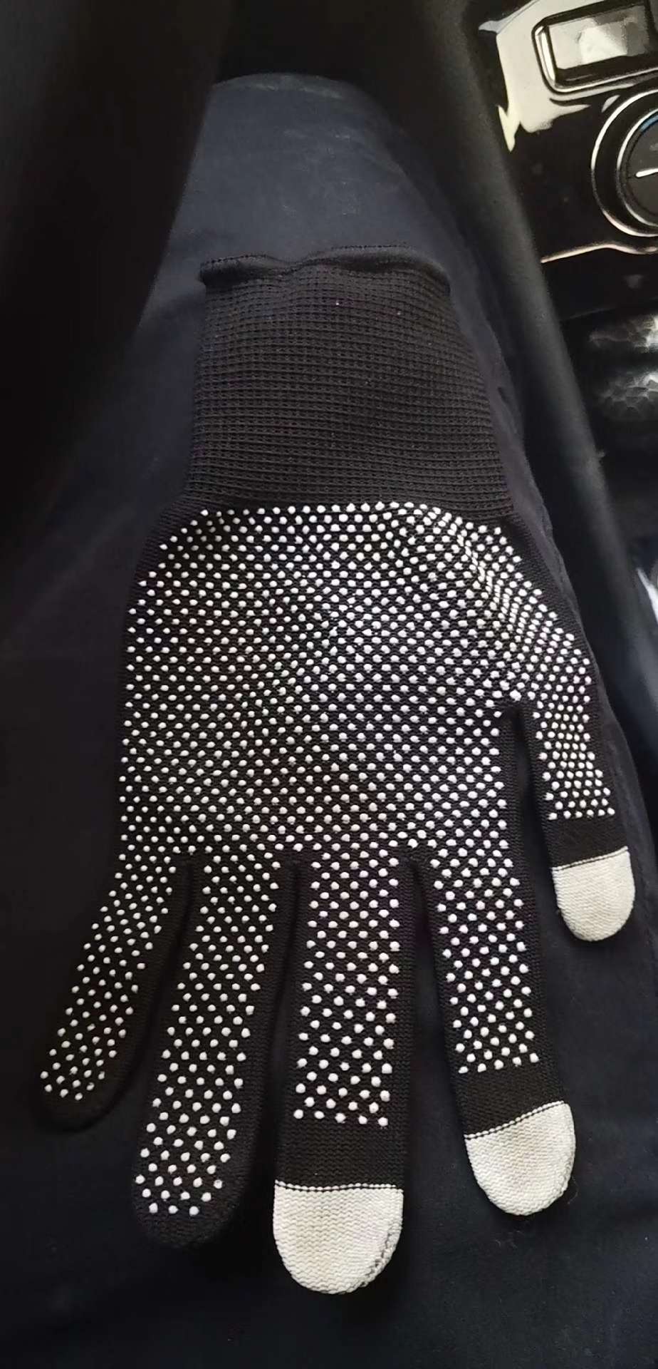 Touch screen dot molding glove luster details Picture