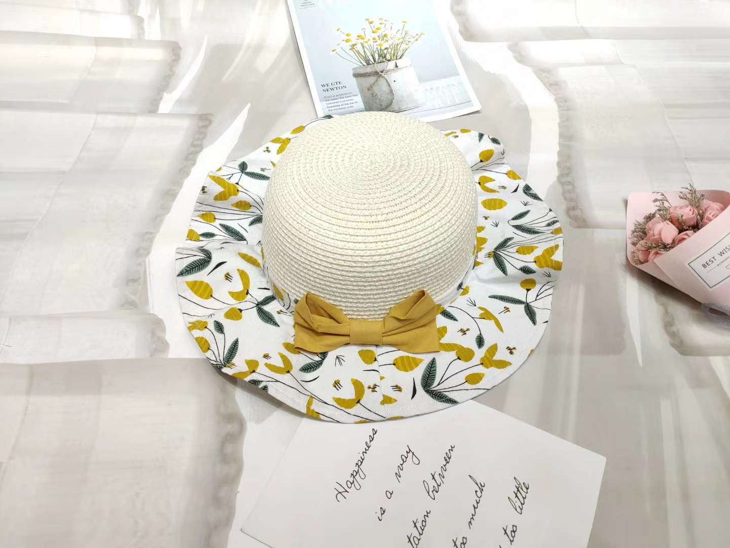 The little flower hat thumbnail