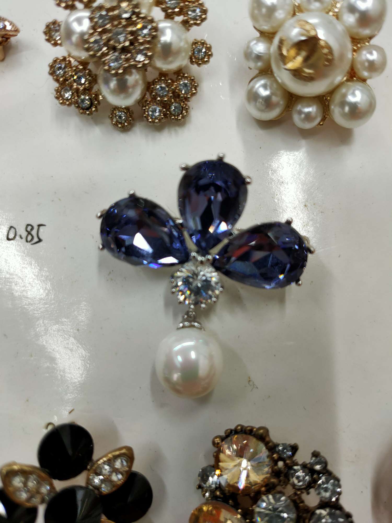 Premium Pin Corsage 2 Brooch New Rhinestone Pearl Brooch Pin Fashion Wear Accessories Corsage Collar Pin B Rooch Specification drawing