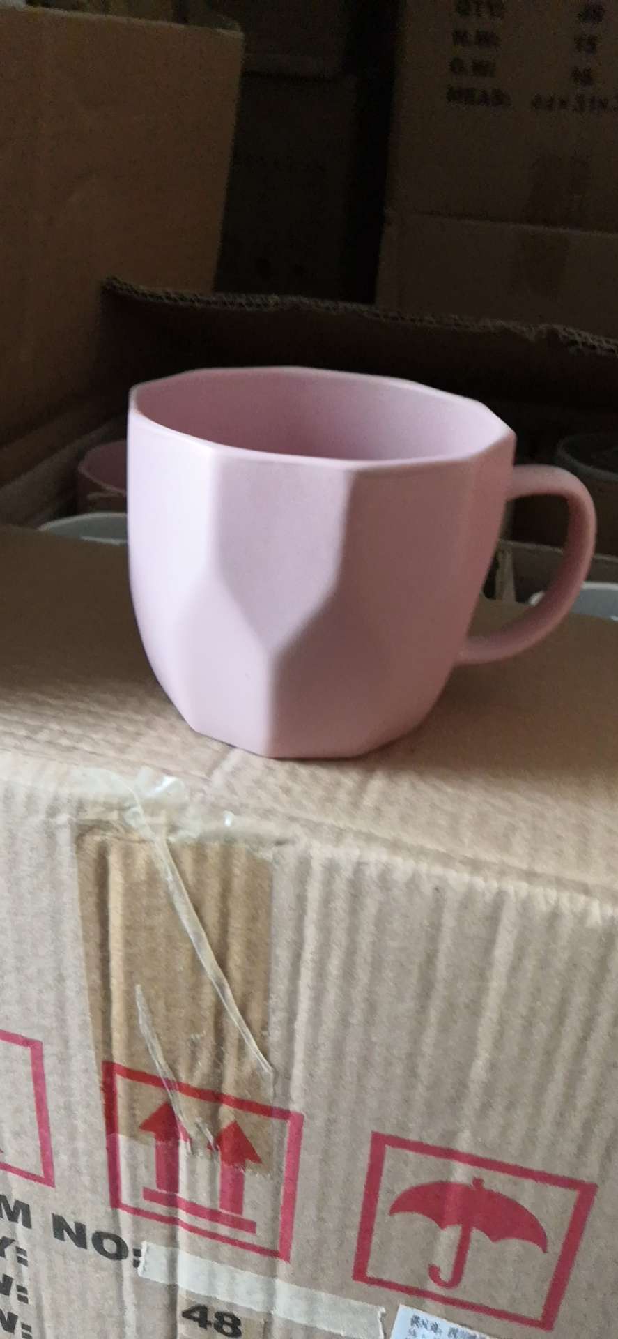 Ceramic cups, mugs, cartoon cups