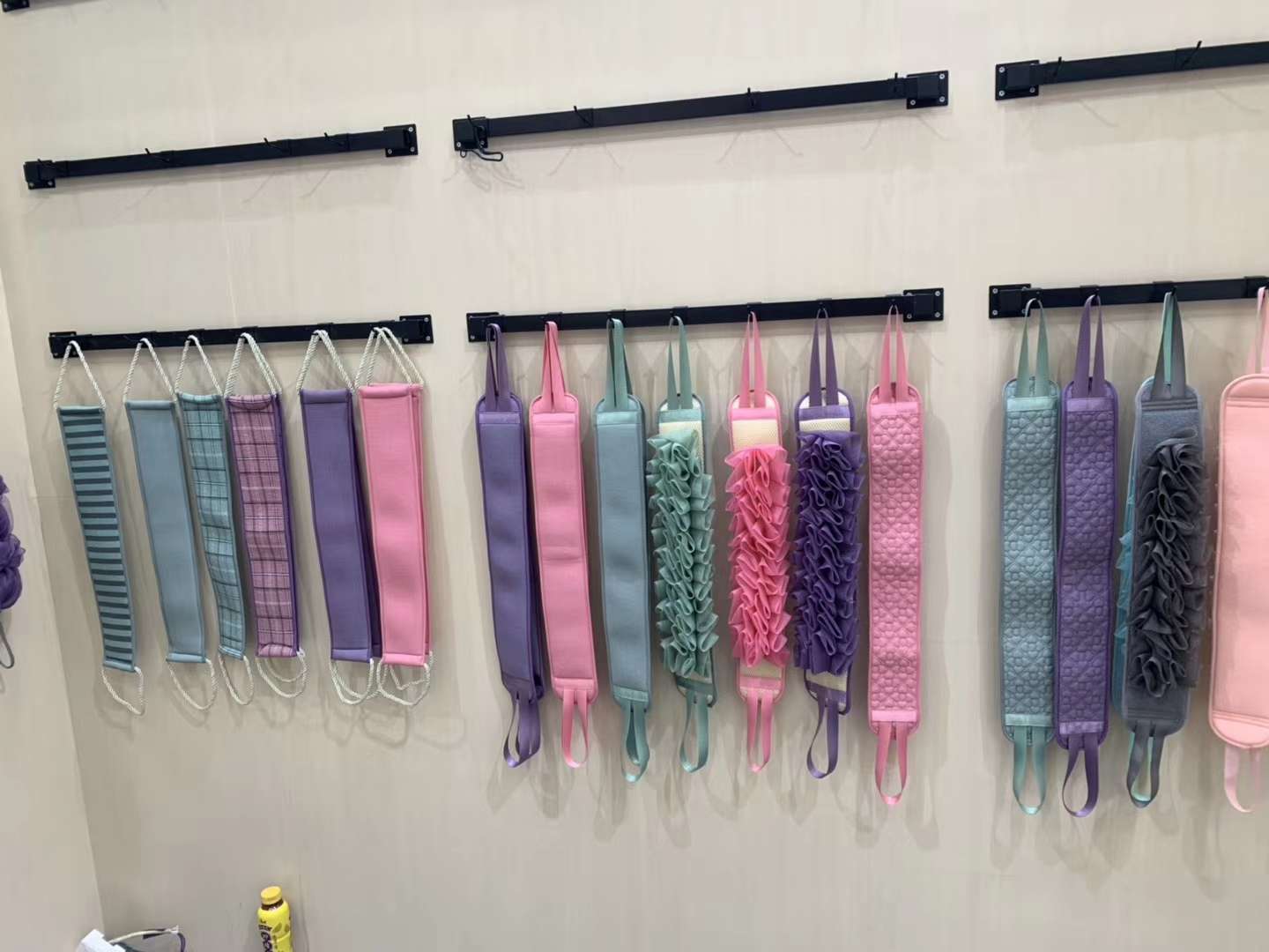 New color plaid back strip thumbnail