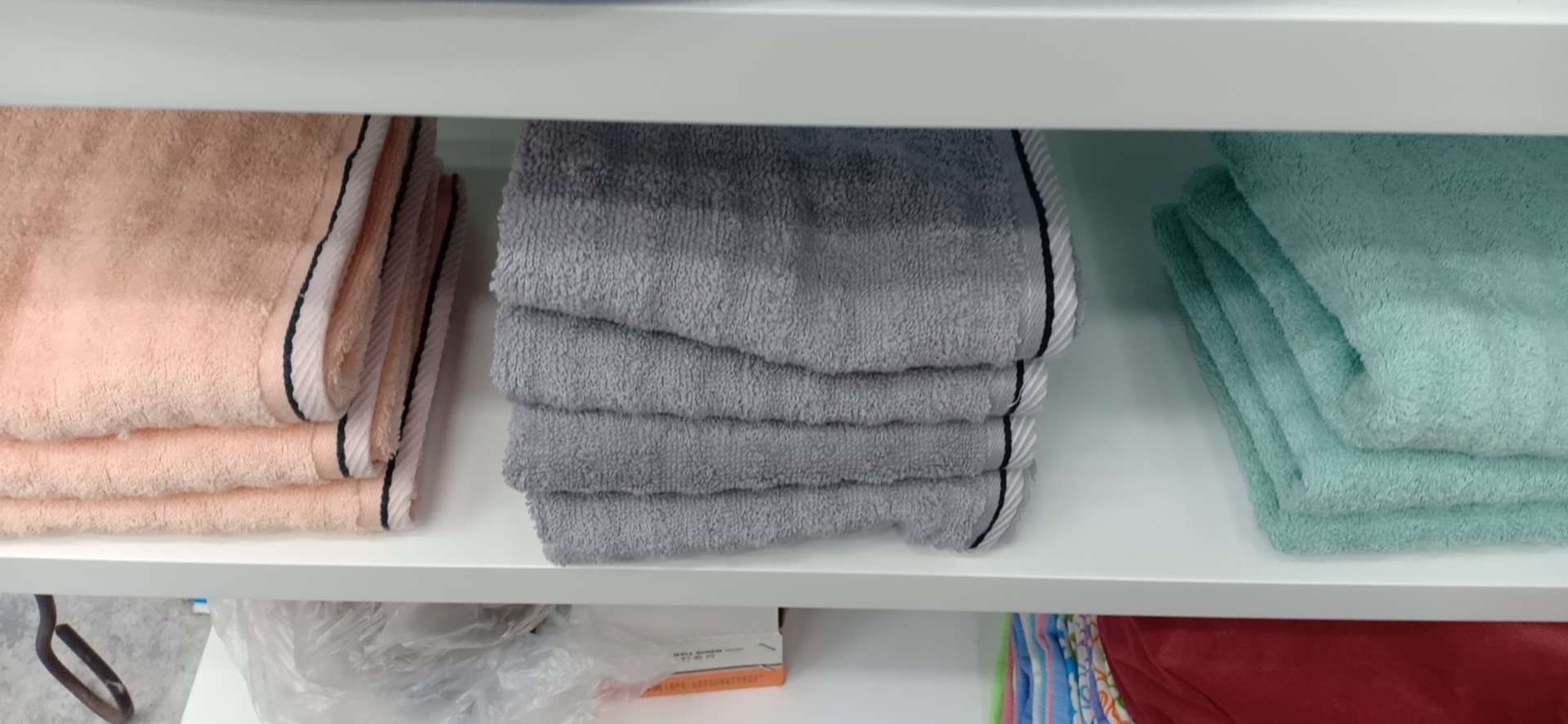 The store at 6180218 describe pic - 1