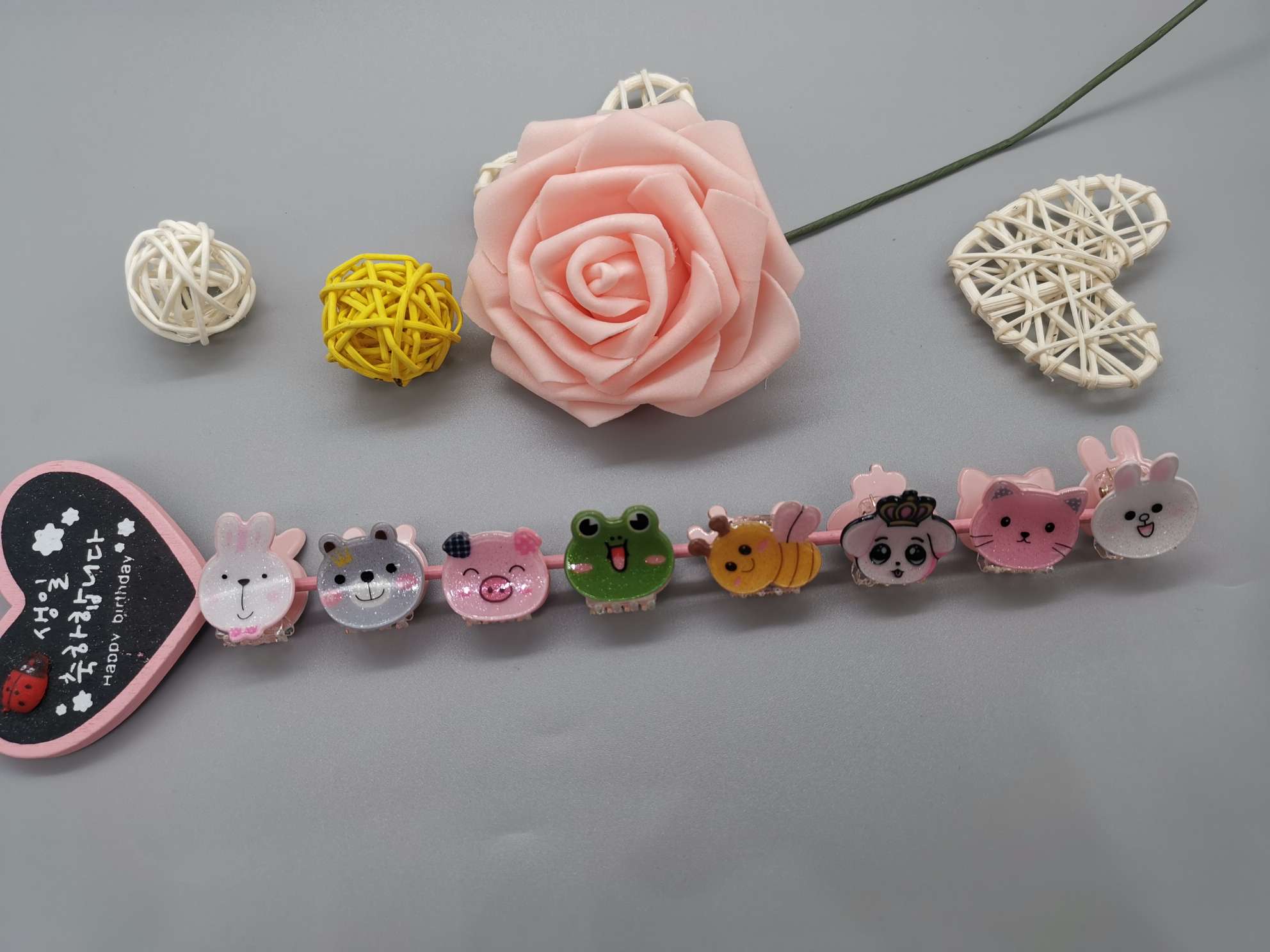 Hot style network acrylic jewelry cartoon small claw clip