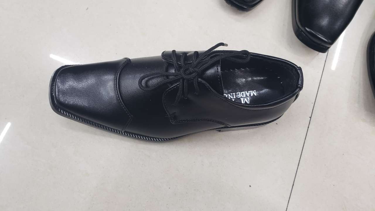 Formal suit shoes Application Scenario