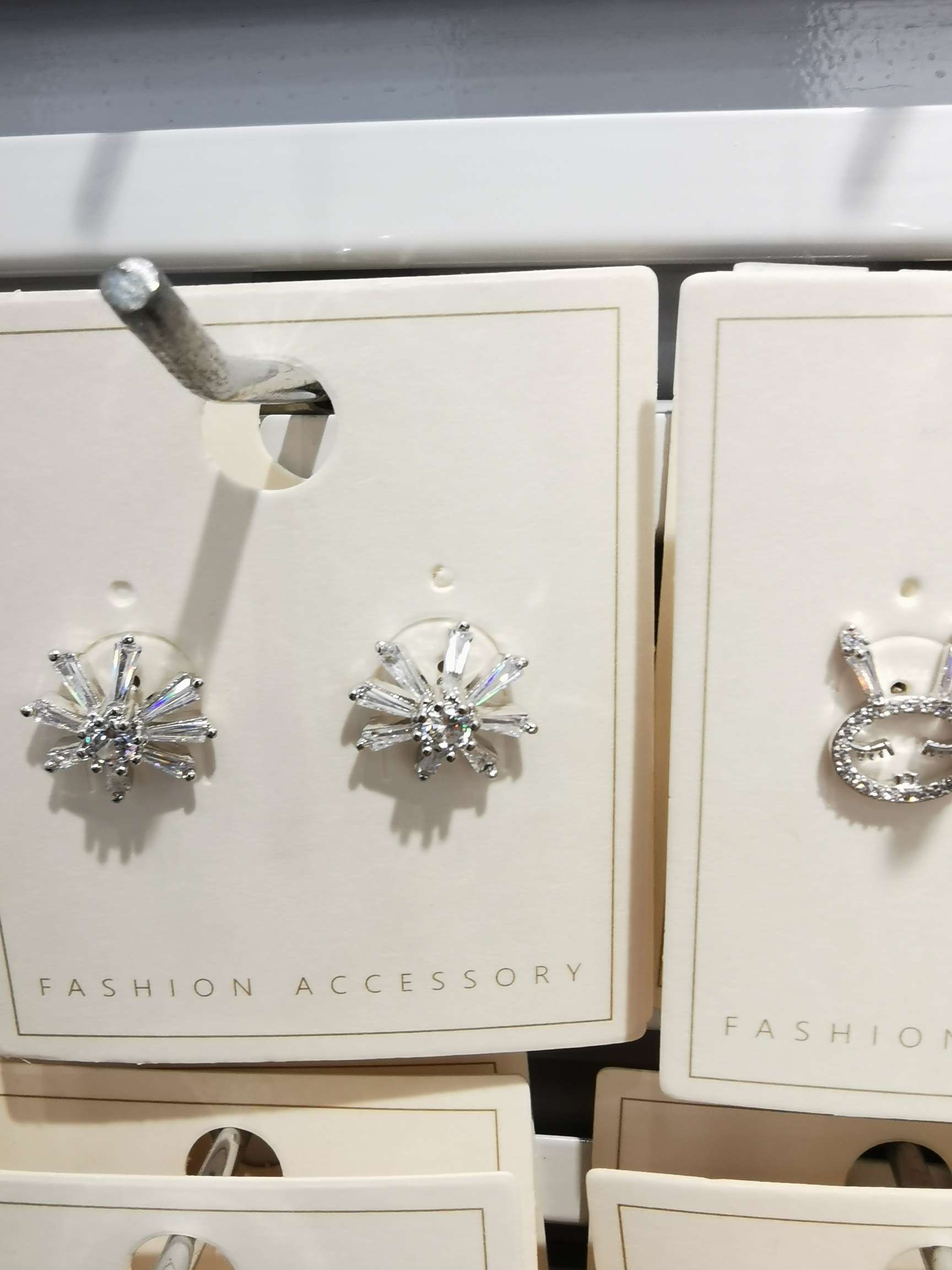 Pop earrings