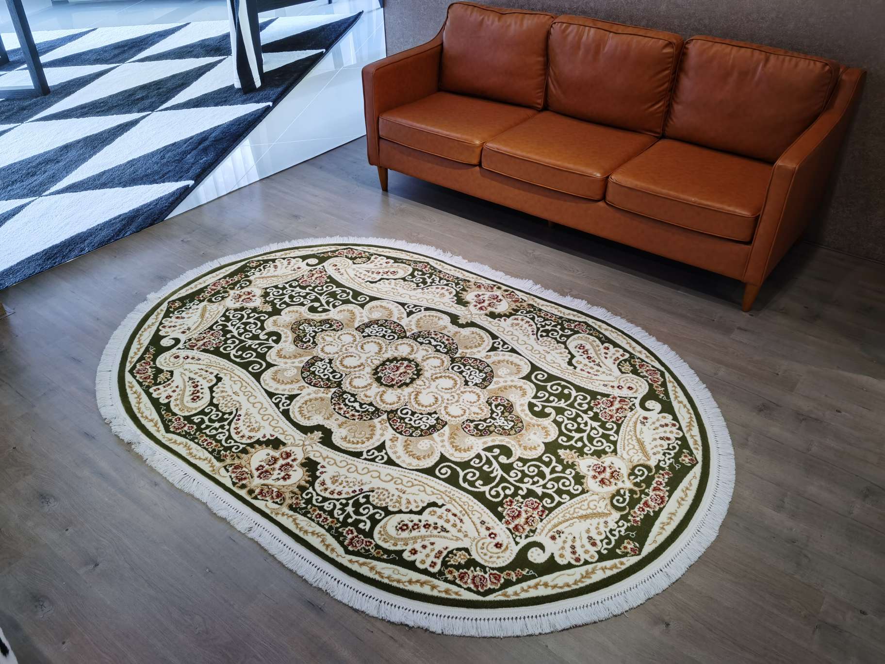 Tiger fish carpet living room, European luxury, retro style, American country, Persian coffee table, home bedroom, oval
