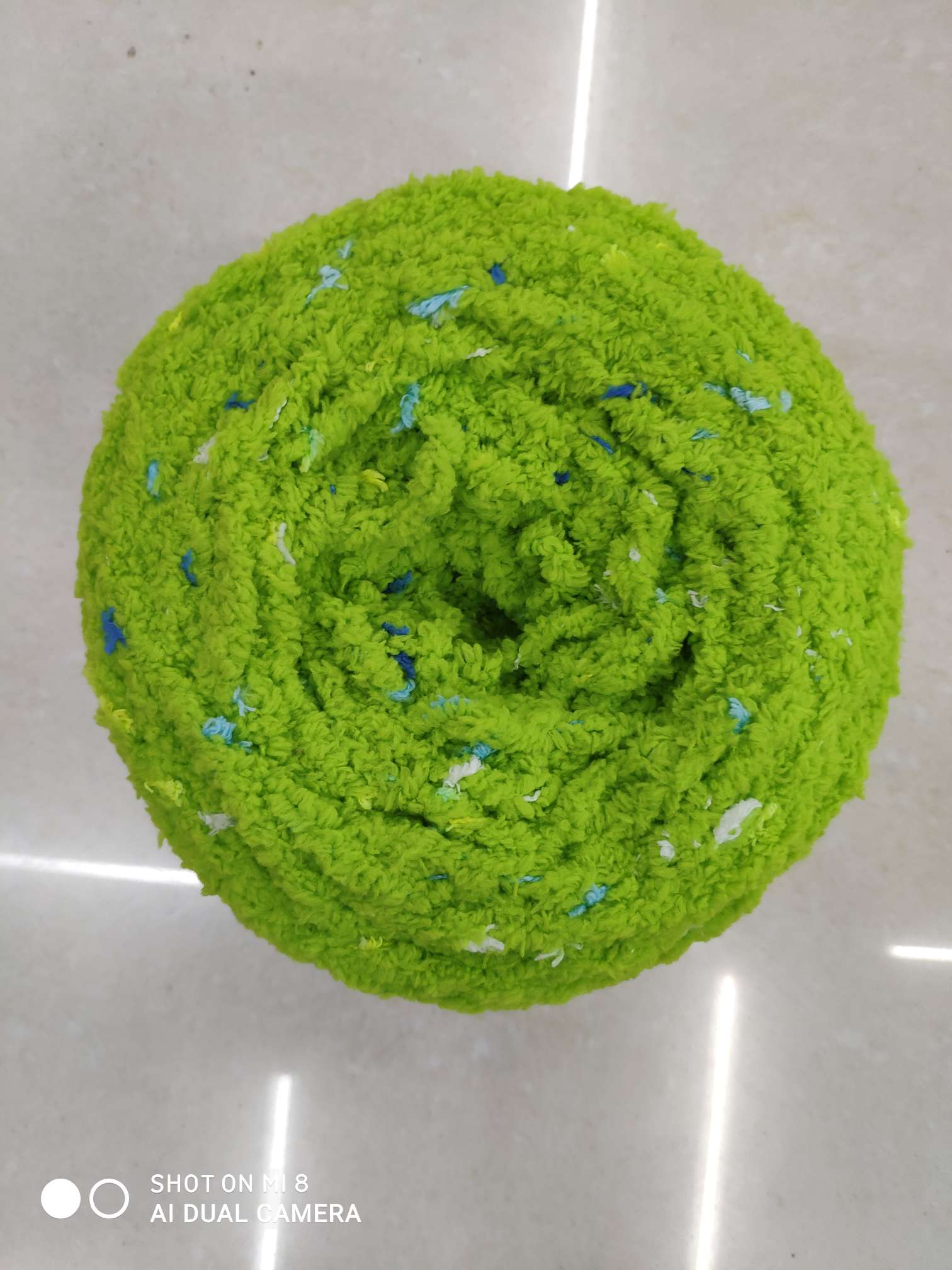 Colorful dots, ice stripes, autumn fragrance and green