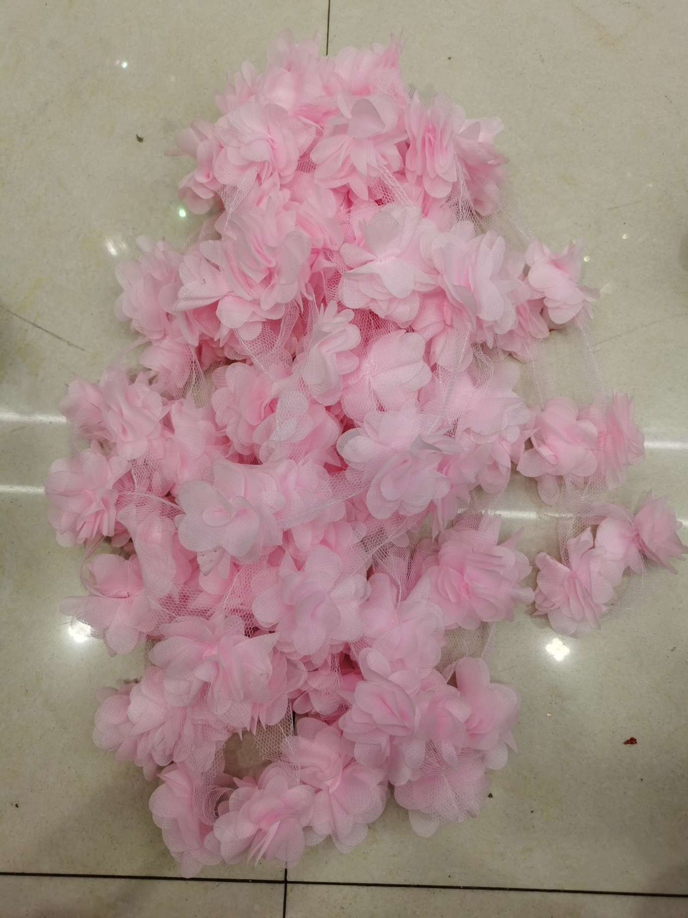 花边