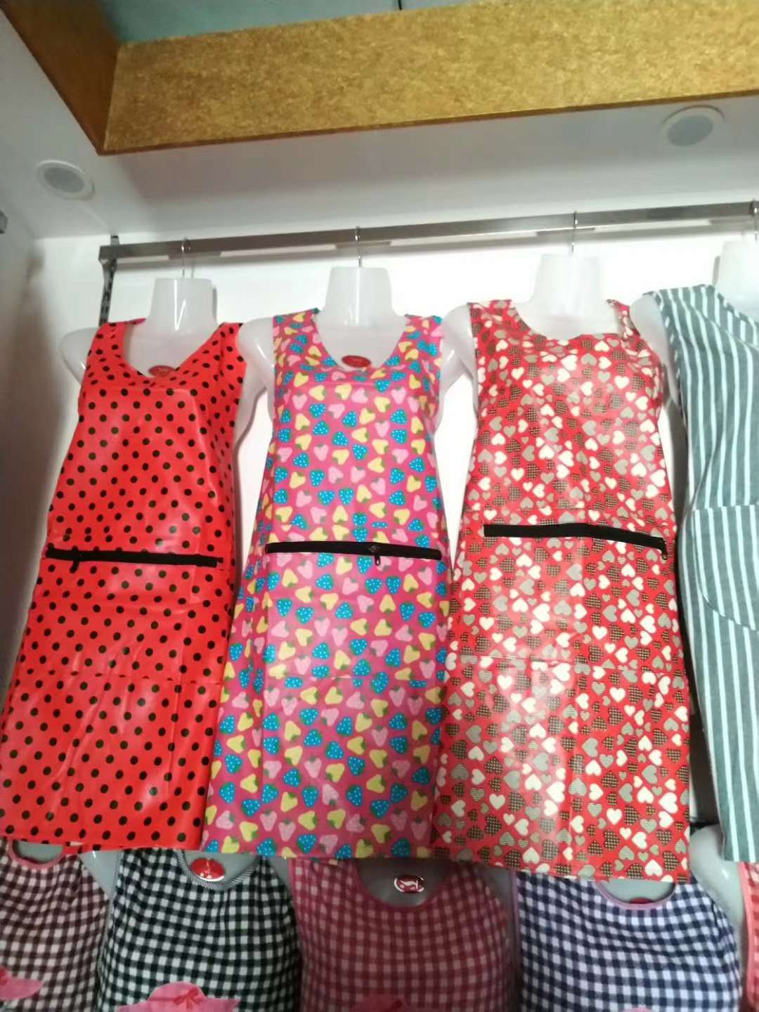 Lalian waterproof soft leather flower vest