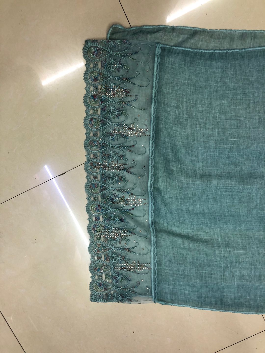 Lace Scarf Wrapped Head details Picture