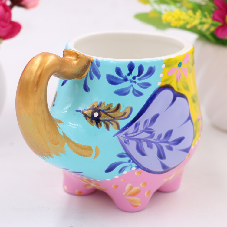Chunling Craft Burst Hot Hot Hand-Painted Ceramic Cup High-End Creative Ceramic Elephant Cup Water Cup Teacup Home Decoration 1 Application Scenario