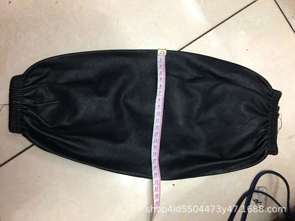 Leather sleeve covers, winter waterproof and oil-proof, adult sleeves, PU sleeve guards, extra-large, extra-long sleeve covers, labor protection sleeve covers Item Picture