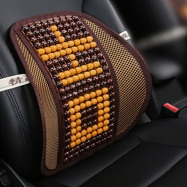 The car's waist rests on summer wooden beads thumbnail