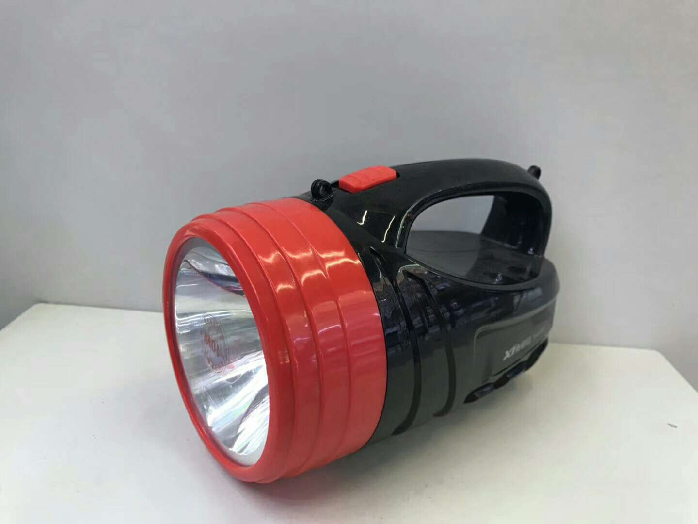 Tegxin LED Searchlight TGX-930 Specification image