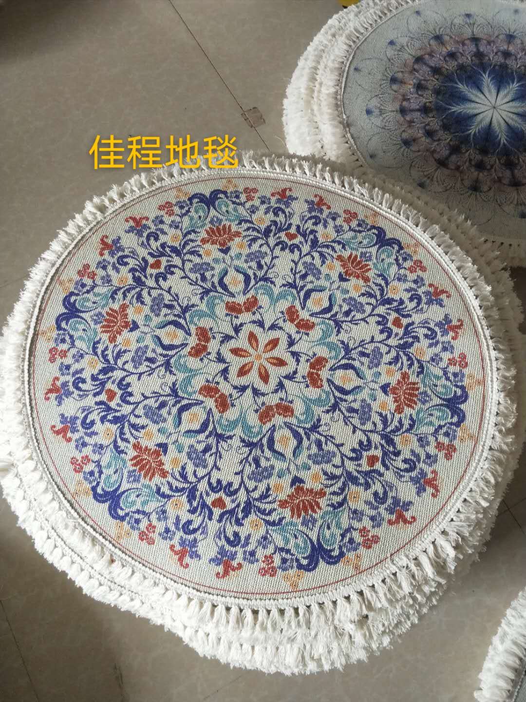 The new fringed round printed floor mat, high-definition printed floor mat, Persian-style pattern floor mat, Arabic pattern floor mat, is a bestseller in foreign trade. The new floor mat has multiple patterns undefined