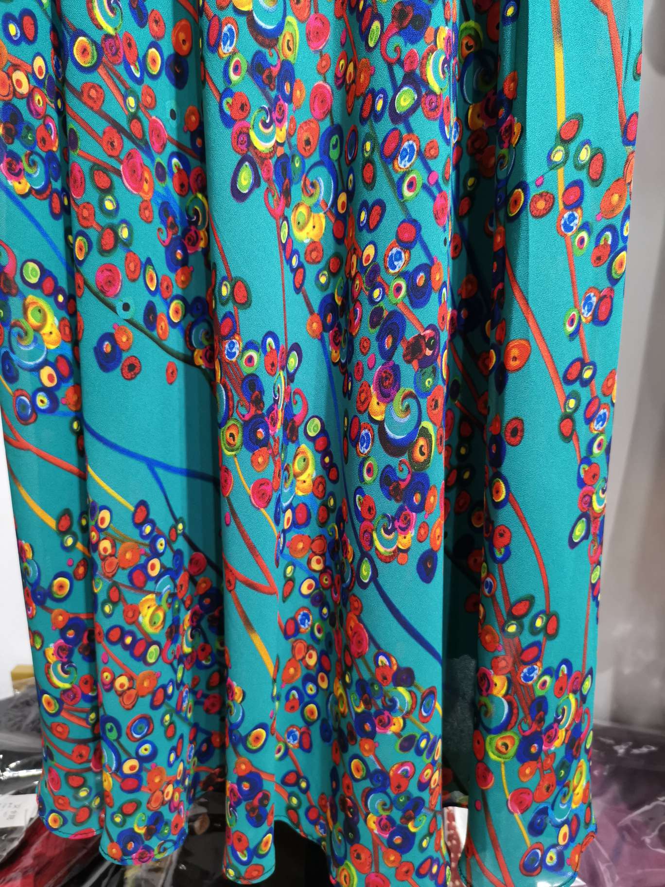 Fashionable double V-neck strapless long dress Application Scenario