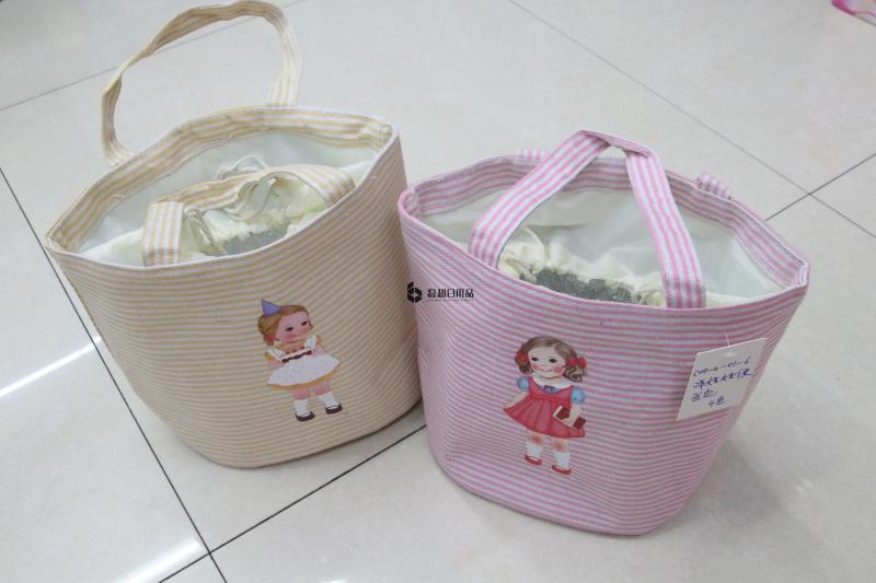 Girl's food ice bag thermal bag bento bag
