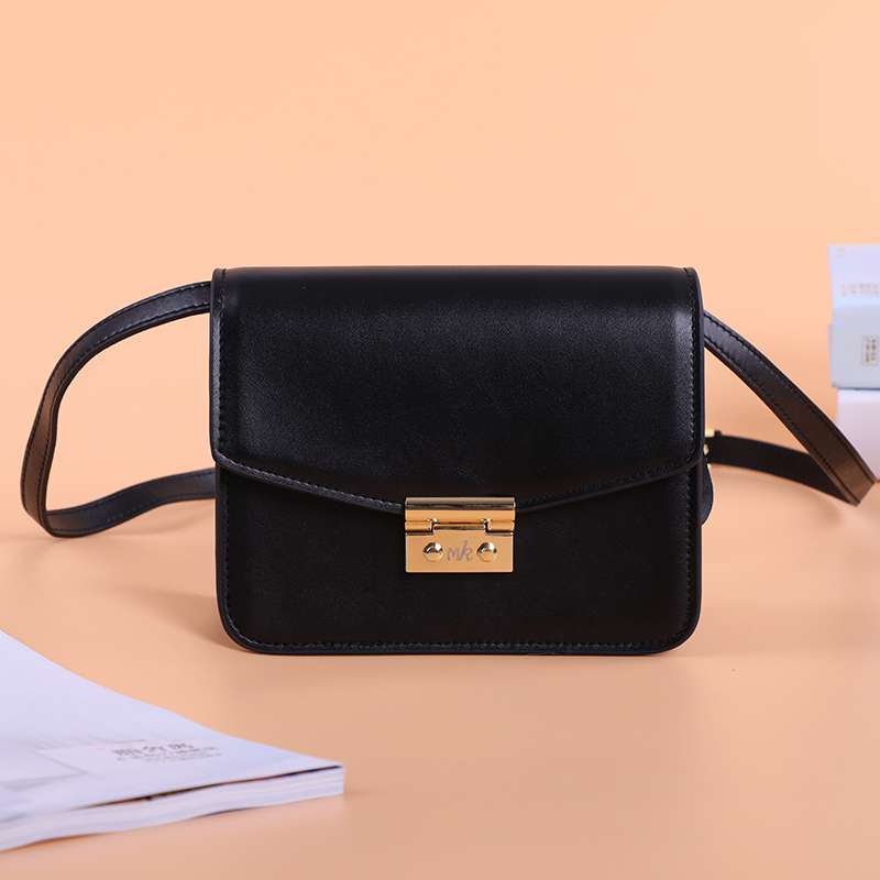 MK Women's top layer cowhide fashionable single-shoulder bag details Picture