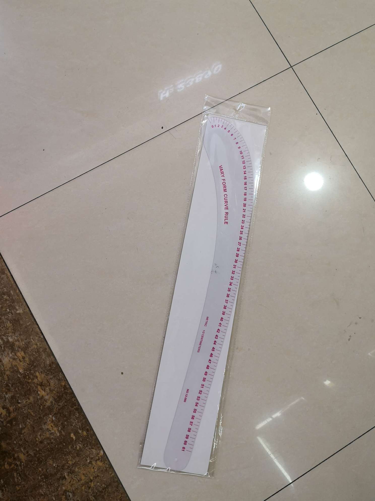 12-260透明服装尺适用于截剪做衣服用的的