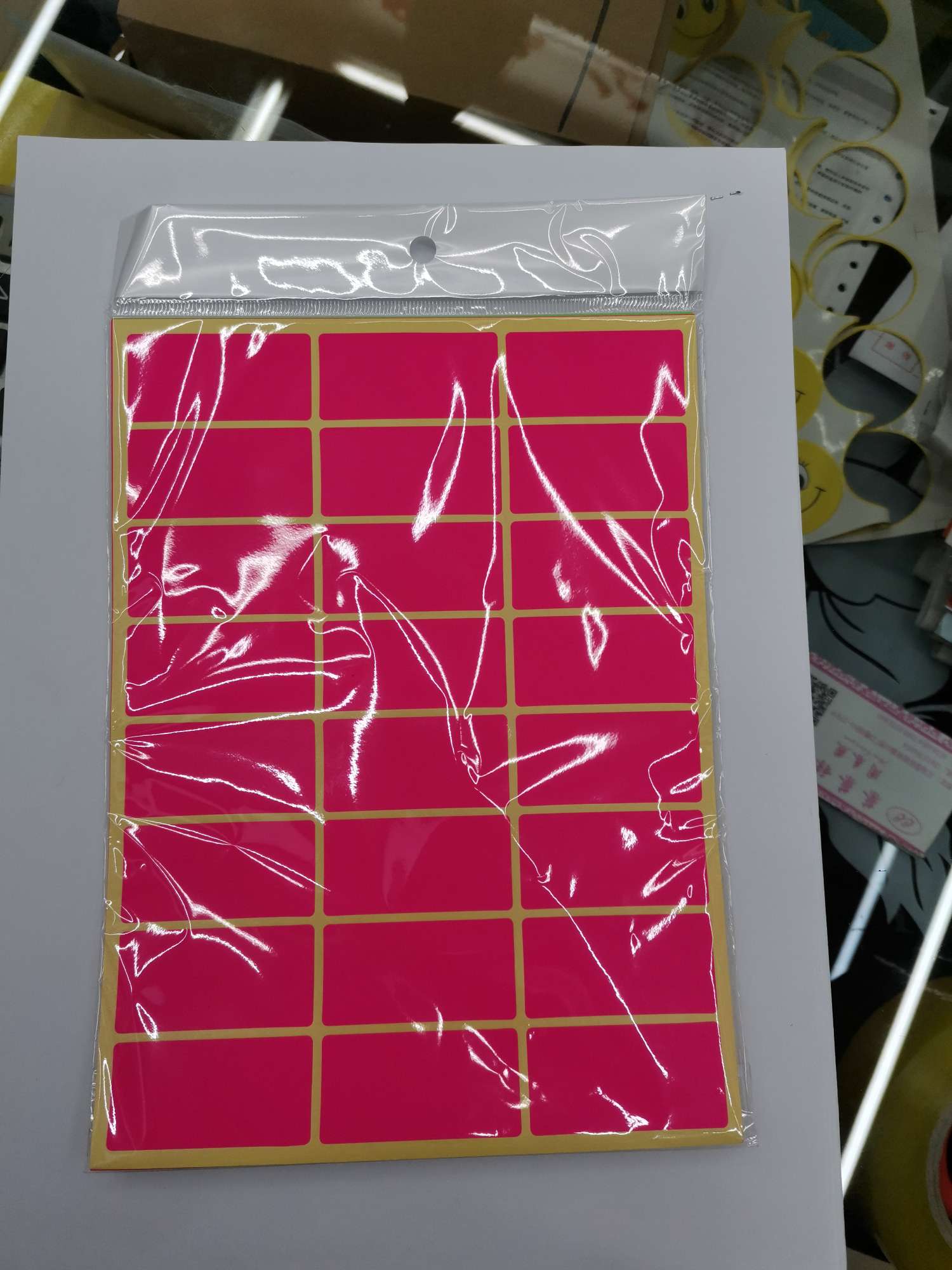 A5-24 fluorescent price paper plum red