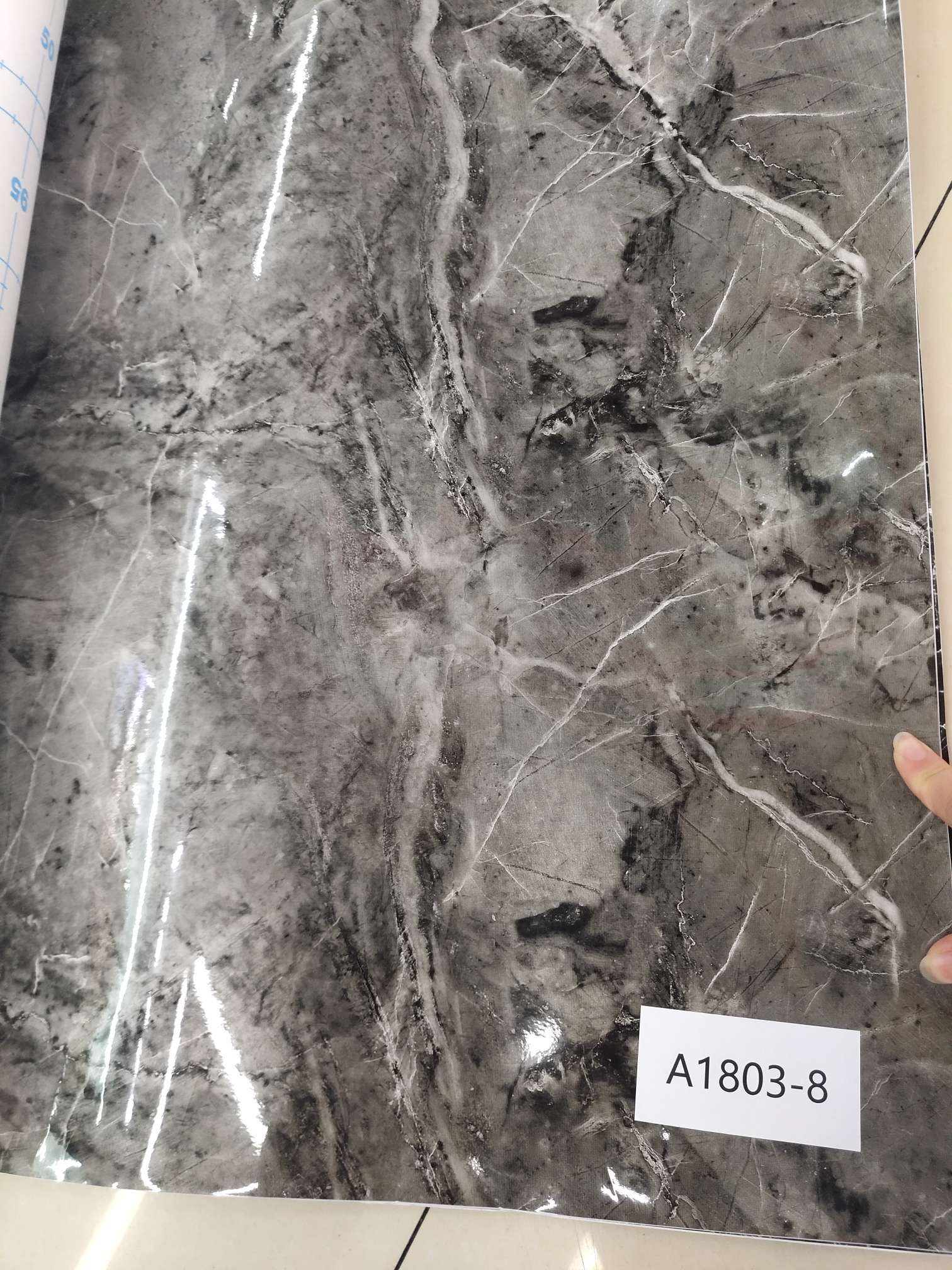 高光墙纸