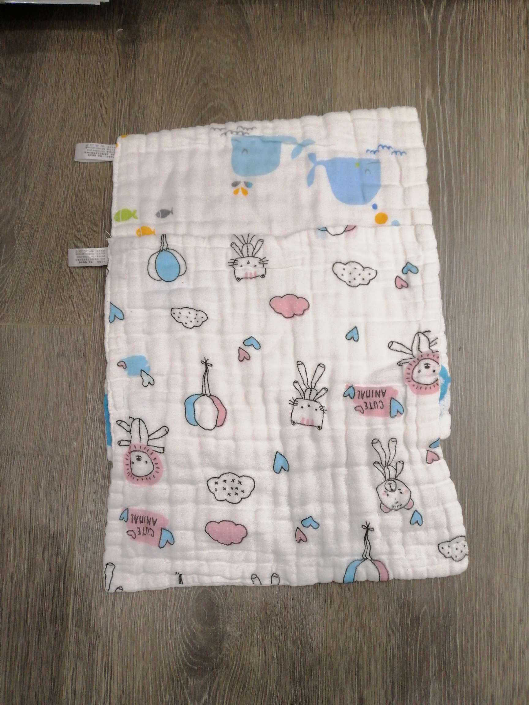 宝宝纯棉4层小花沙布方巾30X30尺寸