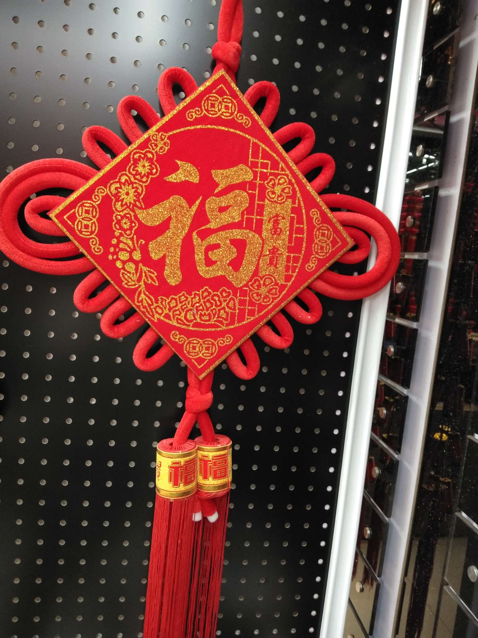30 Cm Octagonal Poly Three-Dimensional Red Fu Hanging Ear Specification drawing