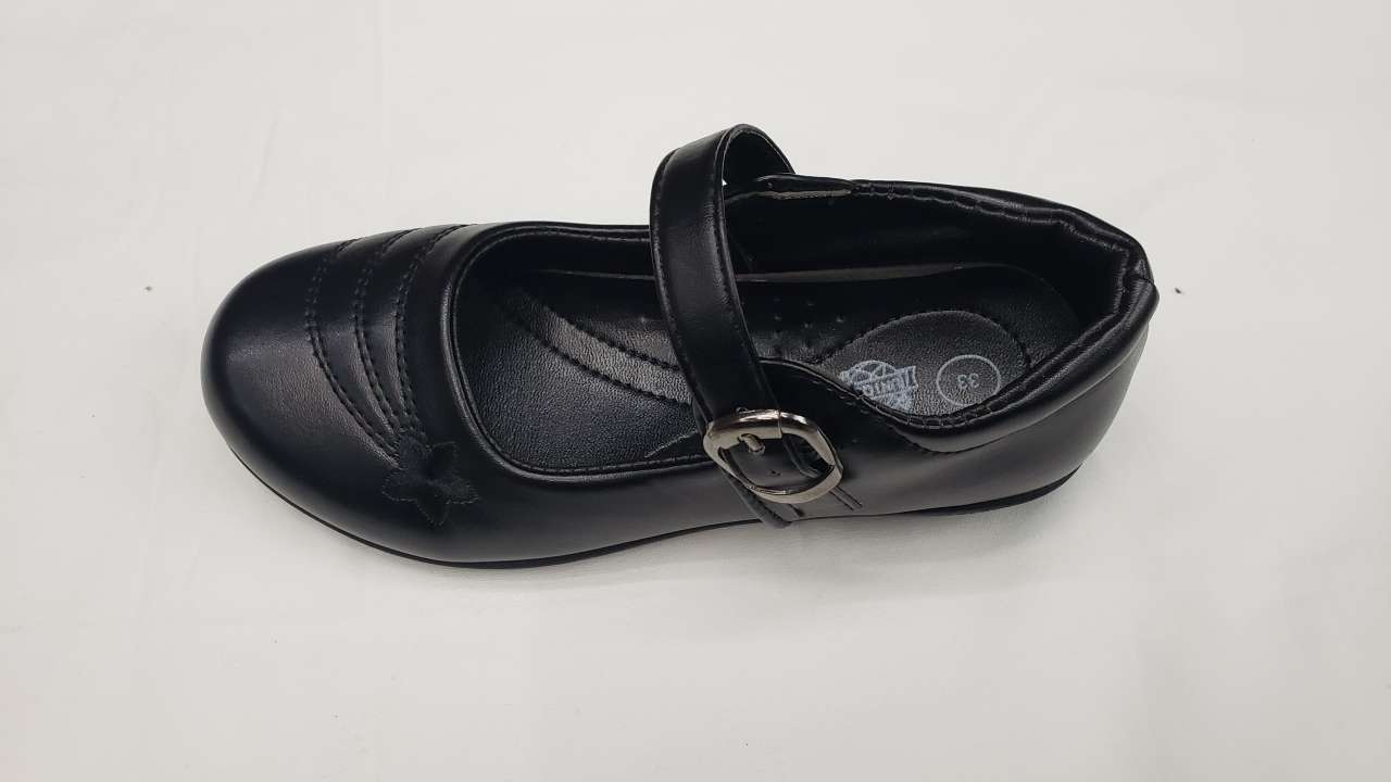 Black-soled injection-molded student leather shoes for women undefined