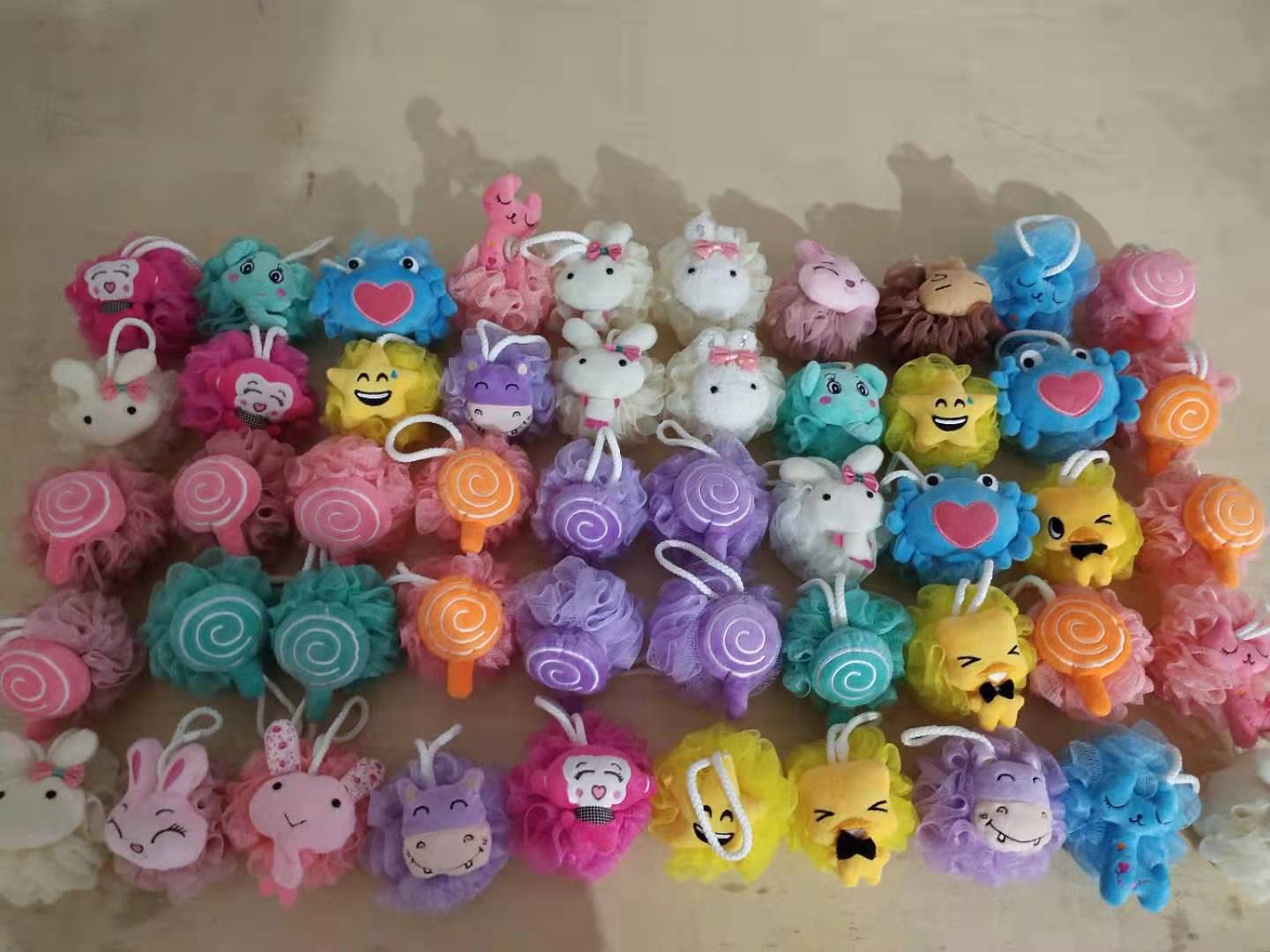 卡通动物造型沐浴球擦澡巾儿童专用澡巾浴擦浴花柔软吸水不掉毛产品图