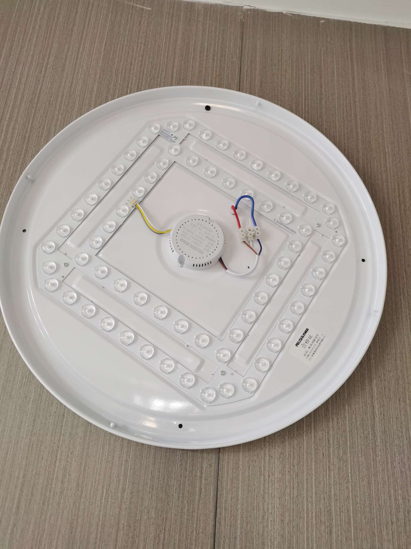 水晶灯/奶油原木风灯具/灯具/中古灯具/儿童灯具细节图