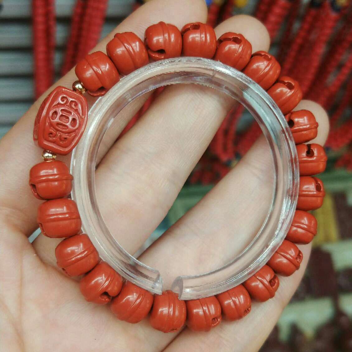 أزياء الساعة 03541.