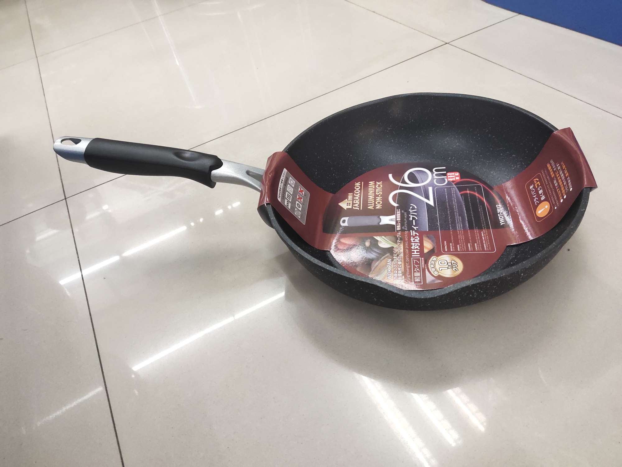 SARACOOK exports 26cm tourmaline imitation die-casting with a spout, non-stick wok/deep-frying pan with a double-bottom gas induction cooker, suitable for Japan