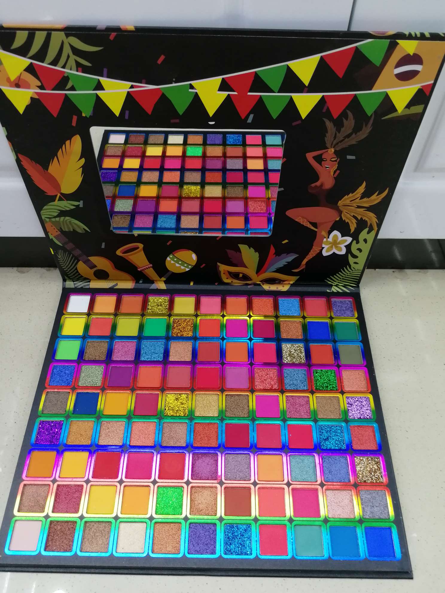 99 color multicolor eye shadow tray thumbnail
