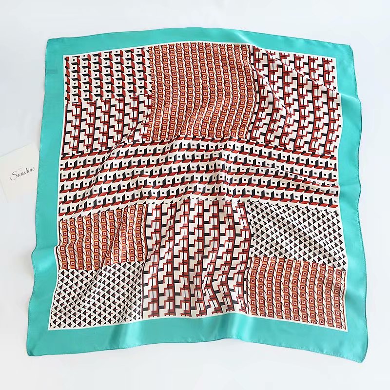 European And Korean Printed Face Cloth details Picture
