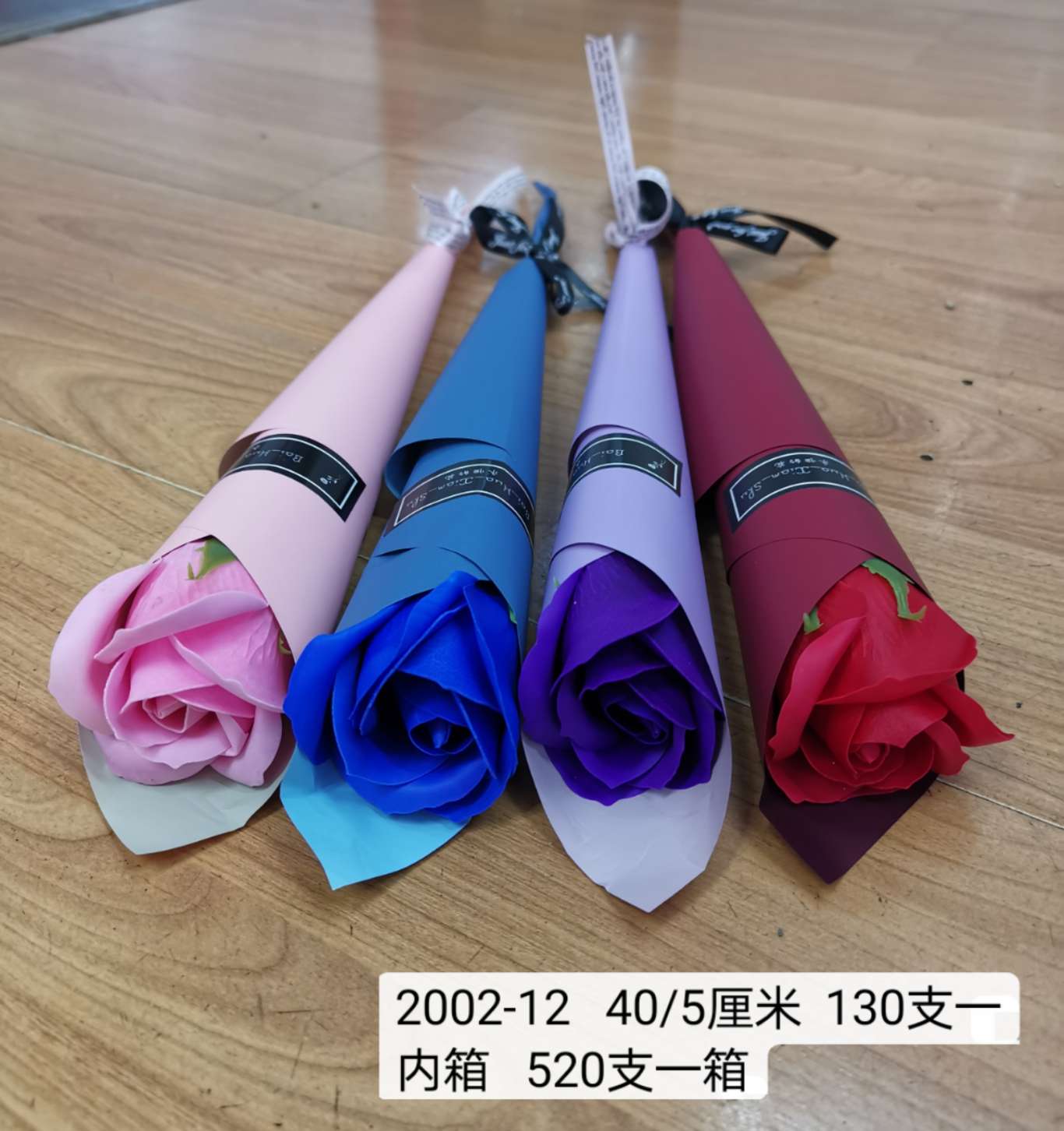 Creative soap flower gifts for Teachers' Day, little bear rose handicrafts, soap flower decorative gifts, single rose details Picture