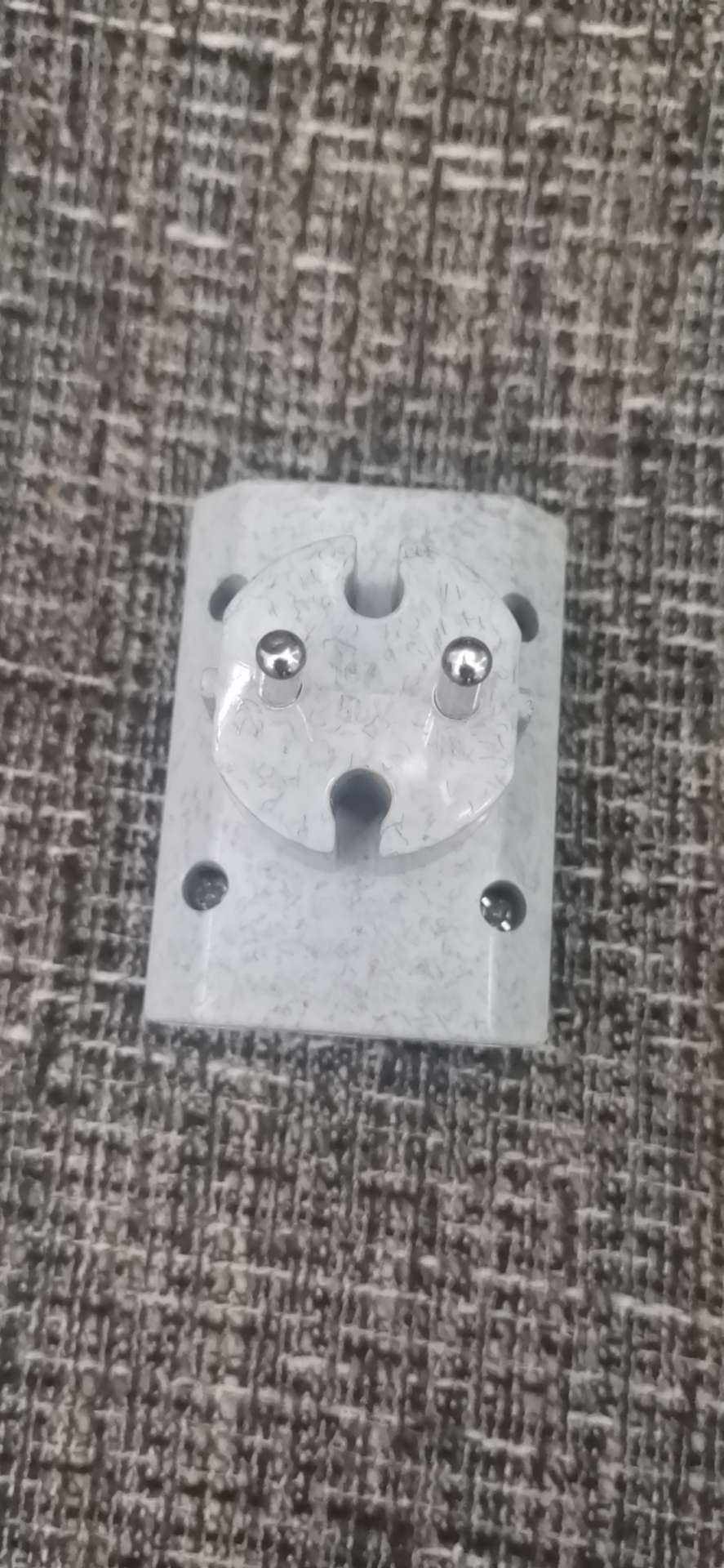 插头产品图