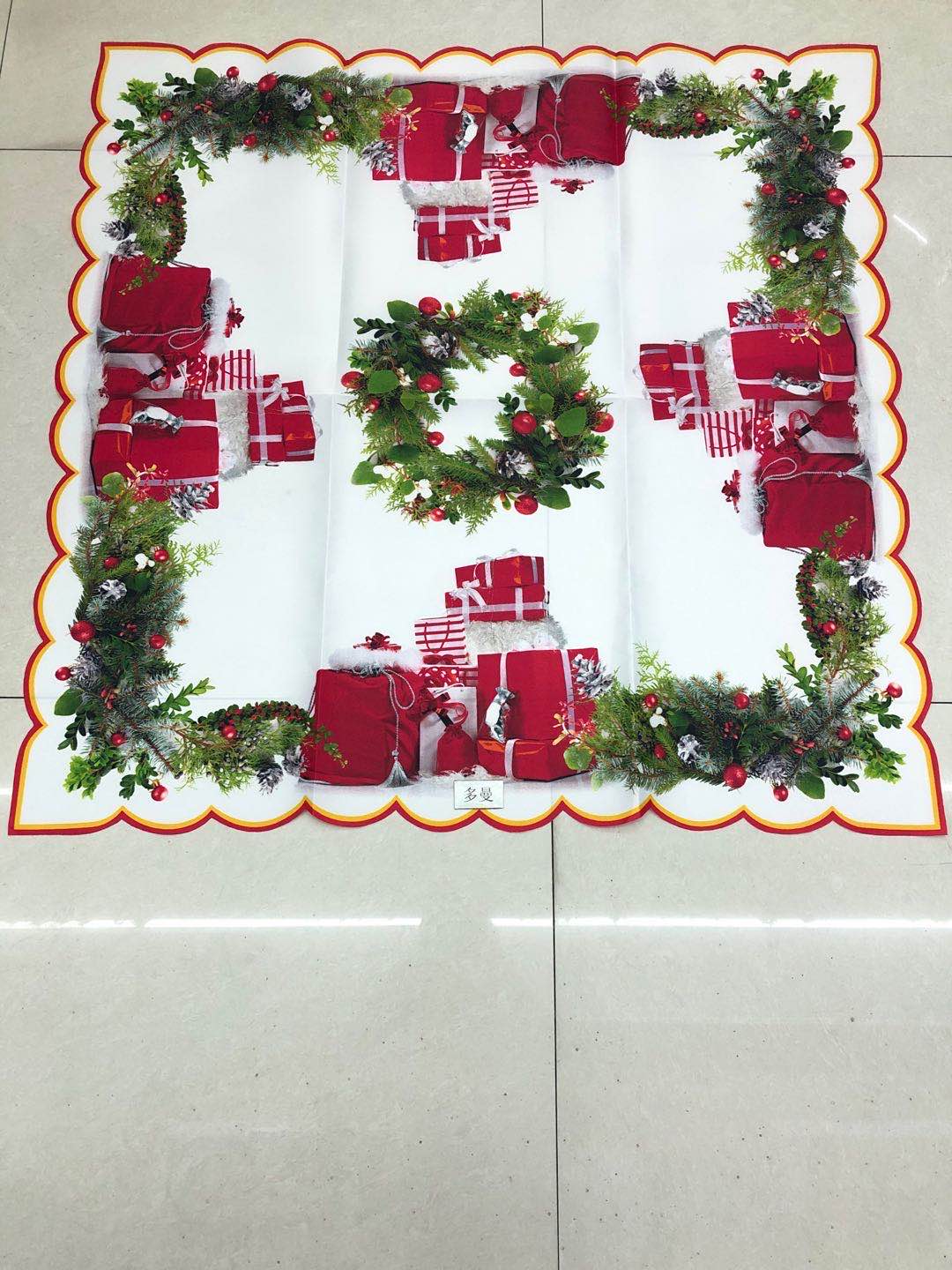 New Factory Direct Retail Wholesale Christmas Digital Printed Tablecloth 2