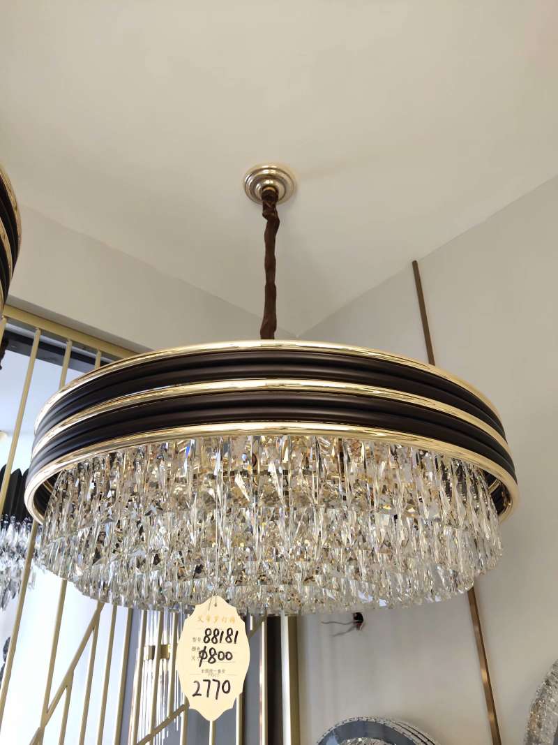high quality crystal chandelier made of selected materials